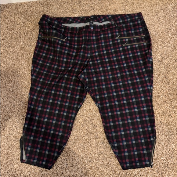 torrid Pants - Torrid Plaid Dress Pants